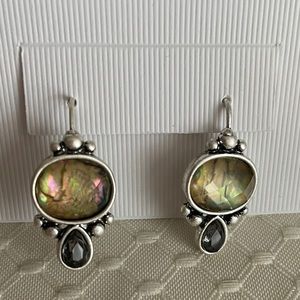 Stone drop earrings